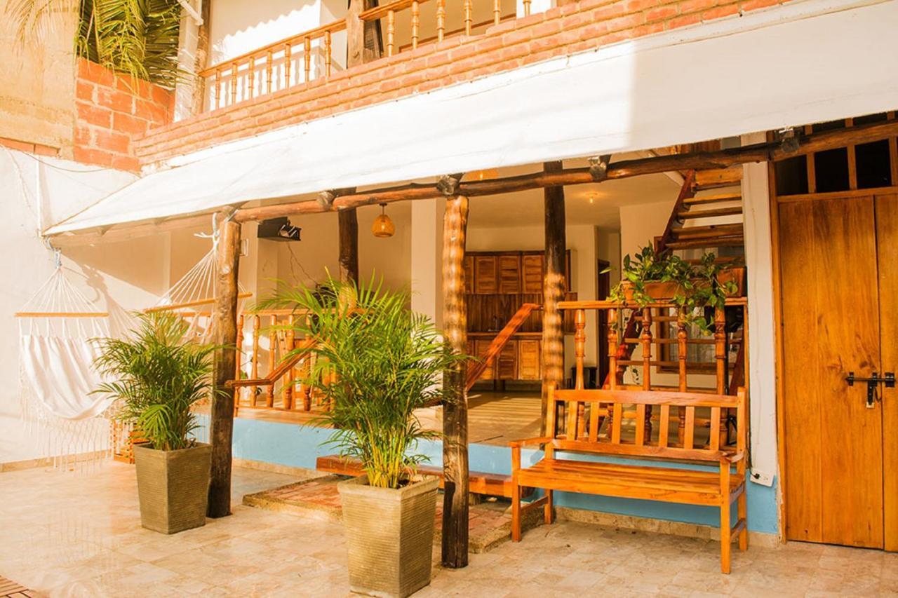 Pensión In Guest - Hb1 In La Boquilla Cartaena With Air Conditioning And Jacuzzi Cartagena